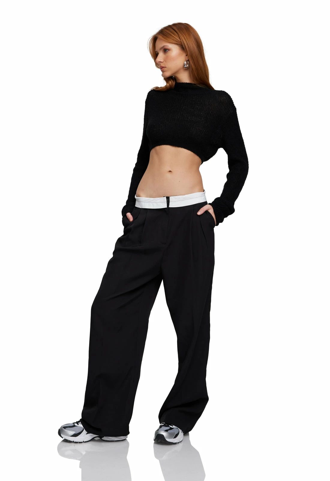 Lioness US Shopify CITY OF ANGELS CROP - ONYX 2 Lioness US Shopify CITY OF ANGELS CROP - ONYX - Image 2