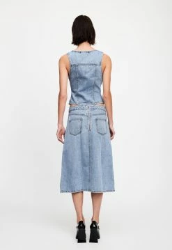 Lioness US Shopify CAMELIA MIDI - FADED DENIM -Lioness Sales Shop 07 12 22 LIONESS JAN Kristel JAN 050