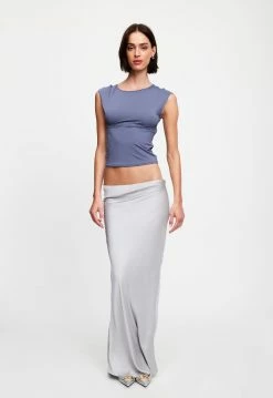 Lioness US Shopify DEVON MAXI SKIRT - SONIC SILVER -Lioness Sales Shop 07 12 22 LIONESS JAN Kristel JAN 1036