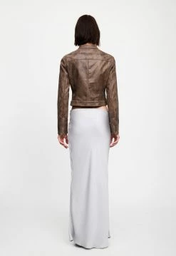 Lioness US Shopify BELLA MOTO JACKET - CHOCOLATE 13 Lioness US Shopify BELLA MOTO JACKET - CHOCOLATE -Lioness Sales Shop 07 12 22 LIONESS JAN Kristel JAN 1113