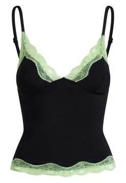 Lioness US Shopify DOS FITTED CAMI - LICORICE