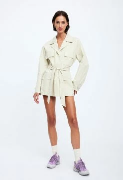 Lioness US Shopify GISELLE DRESS - BEIGE -Lioness Sales Shop 19 12 22 LIONESS eCOMM FEB FEB 800