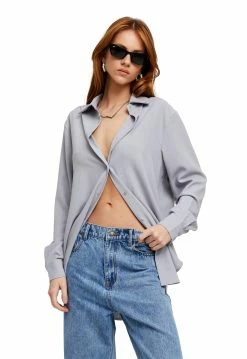 Lioness US Shopify PROVOCATEUR SHIRT - LIGHT GREY PINSTRIPE -Lioness Sales Shop 22 06 22 LIONESS eComm LaPalma Serena CITYOFANGELS2.0 2012