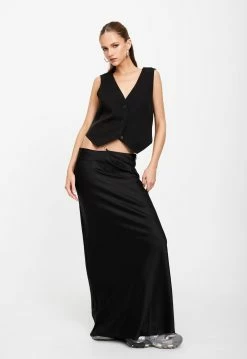 Lioness US Shopify THE PIA MANCE X LIONESS EDIT - MARMONT MAXI SKIRT -Lioness Sales Shop 25 01 23 LIONESS ReShoots Serena RESHOOTS 020