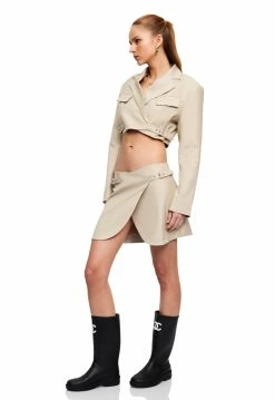 Lioness US Shopify ANJA MINI SKIRT - CAMEL -Lioness Sales Shop LC88 541CAMEL LB88 413CAMEL4 c5929325 3822 4778 b291 bac650e5b9ad