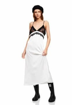 Lioness US Shopify LE PARIS LACE MIDI - FLORAL WHITE -Lioness Sales Shop LD88 843 FLORAL WHITE 1