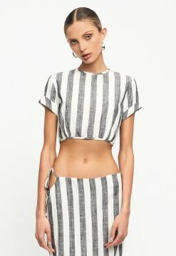 Lioness US Shopify FAZIO TEE - BLACK PINSTRIPE 6 Lioness US Shopify FAZIO TEE - BLACK PINSTRIPE -Lioness Sales Shop LT88 718 1 LB88 490 1BLACKSTRIPE1 ef662fb5 6d02 40bb 8cb0 4bd823e33f75