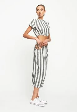 Lioness Sales Shop -Lioness Sales Shop LT88 718 1 LB88 490 1BLACKSTRIPE5