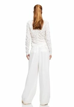 Lioness US Shopify KALIFORNIA TIE TOP - GHOST WHITE -Lioness Sales Shop LT88 751 1GHOSTWHITE LB88 522WHITESMOKE5