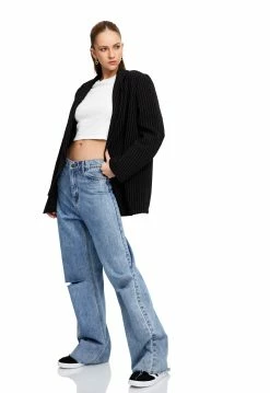 Lioness US Shopify NAOMI PINSTRIPE BLAZER - BLACK PINSTRIPE