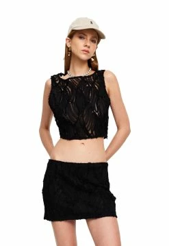 Alternative view of Lioness US Shopify TRES FLORAL CROP - LICORICE